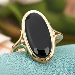 Oval Black Onyx Yellow Gold Ring Size 6.5 NWT